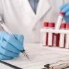 Кровь, врач