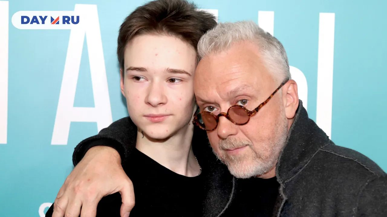 Вильям и Вадим Демчог.