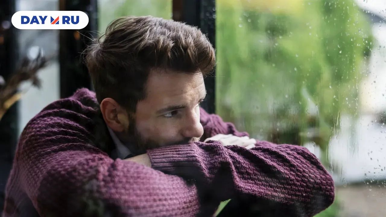 Грустный мужчина