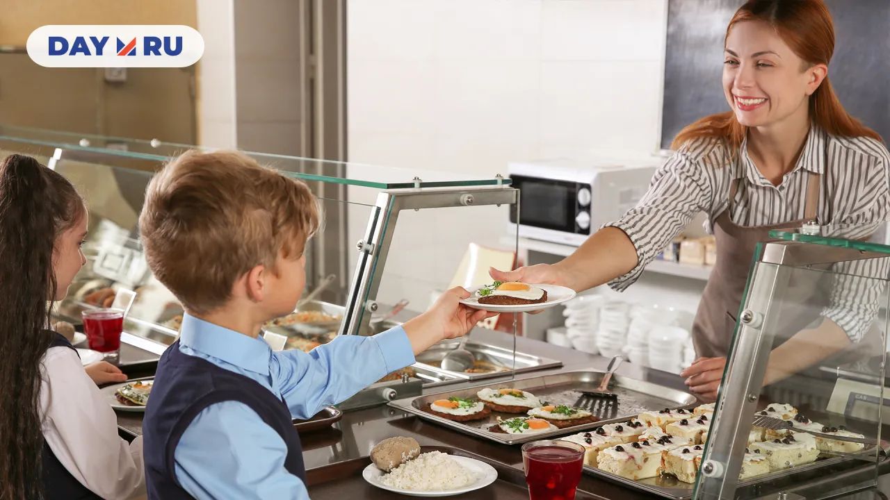 школьная столовая