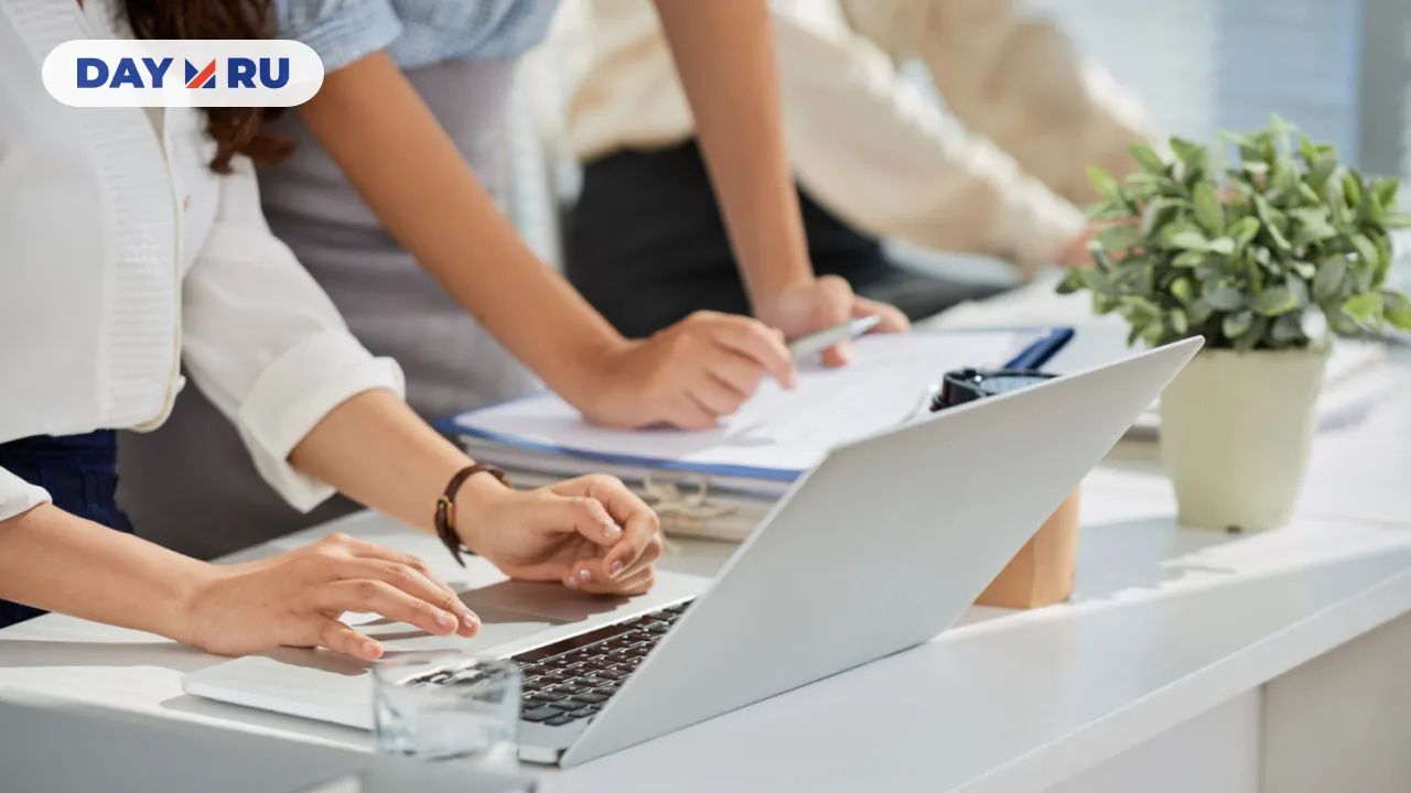 Офис, сотрудники