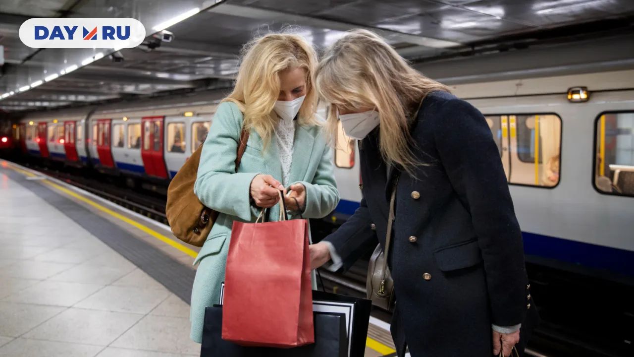 Метро, женщины