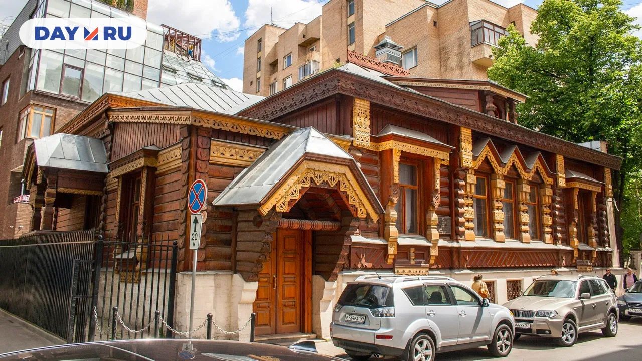 Дом Пороховщикова