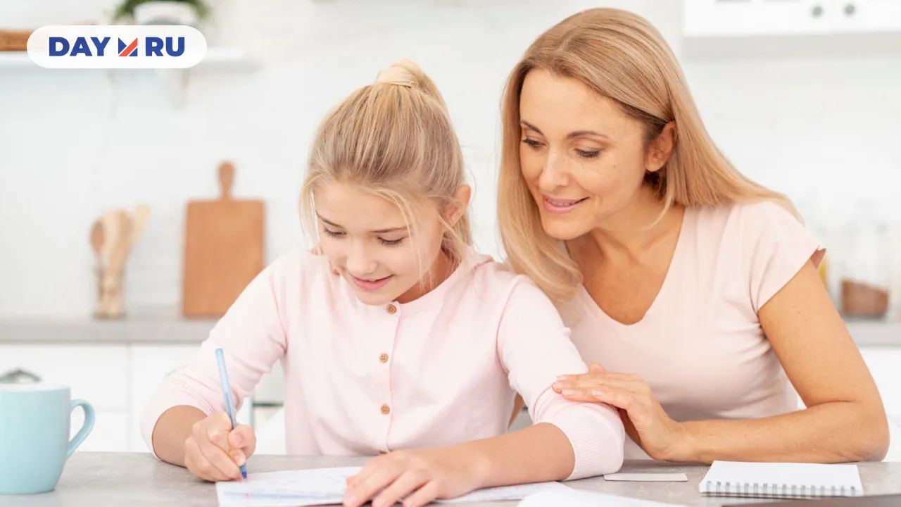 Мама с дочкой