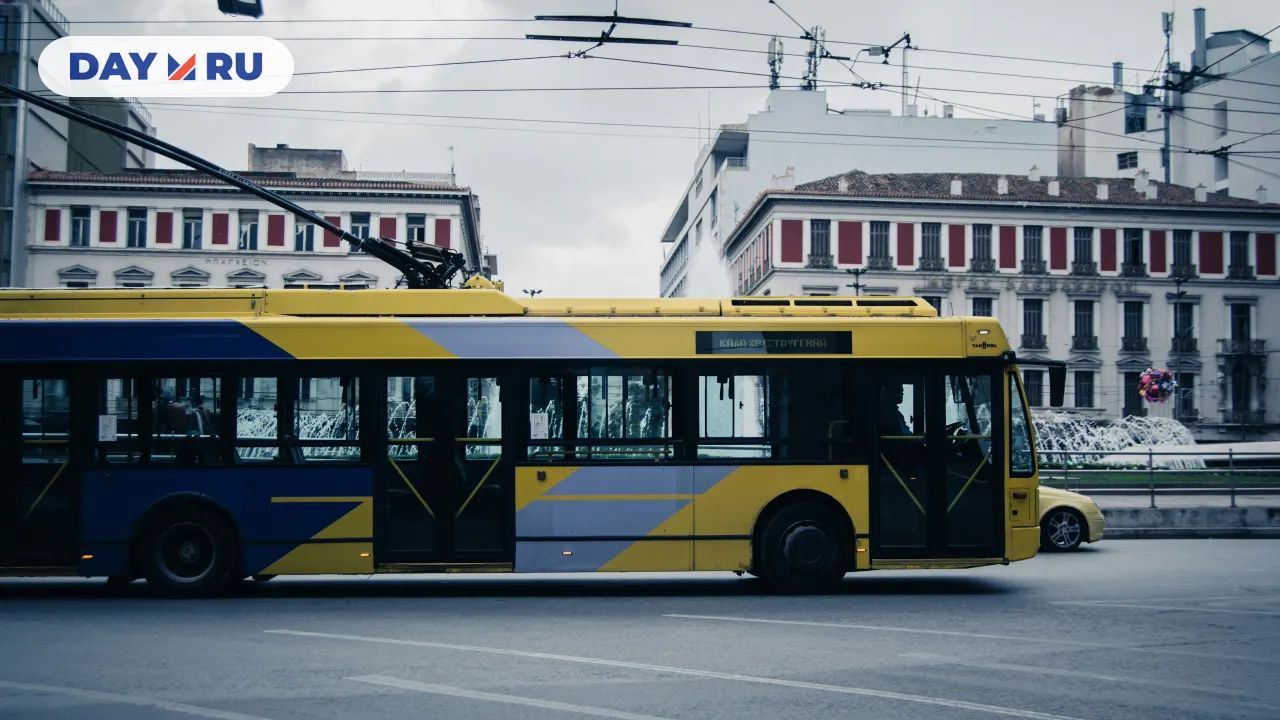 Троллейбус