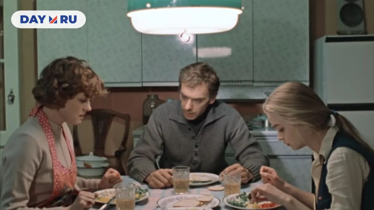 Кадр из фильма "Москва слезам не верит"