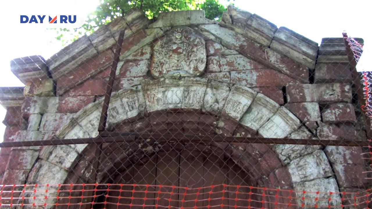 Мавзолей генерал-лейтенанта Ивана Ивановича Кизмера