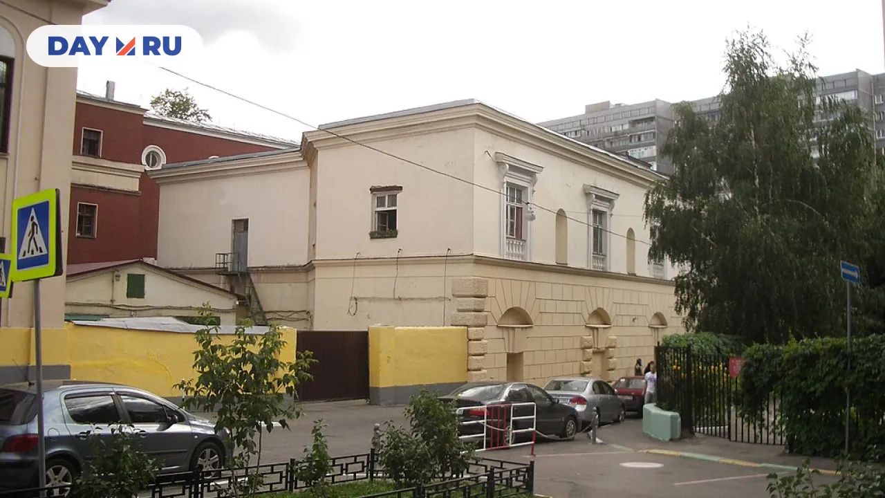 Здание входа в бункер