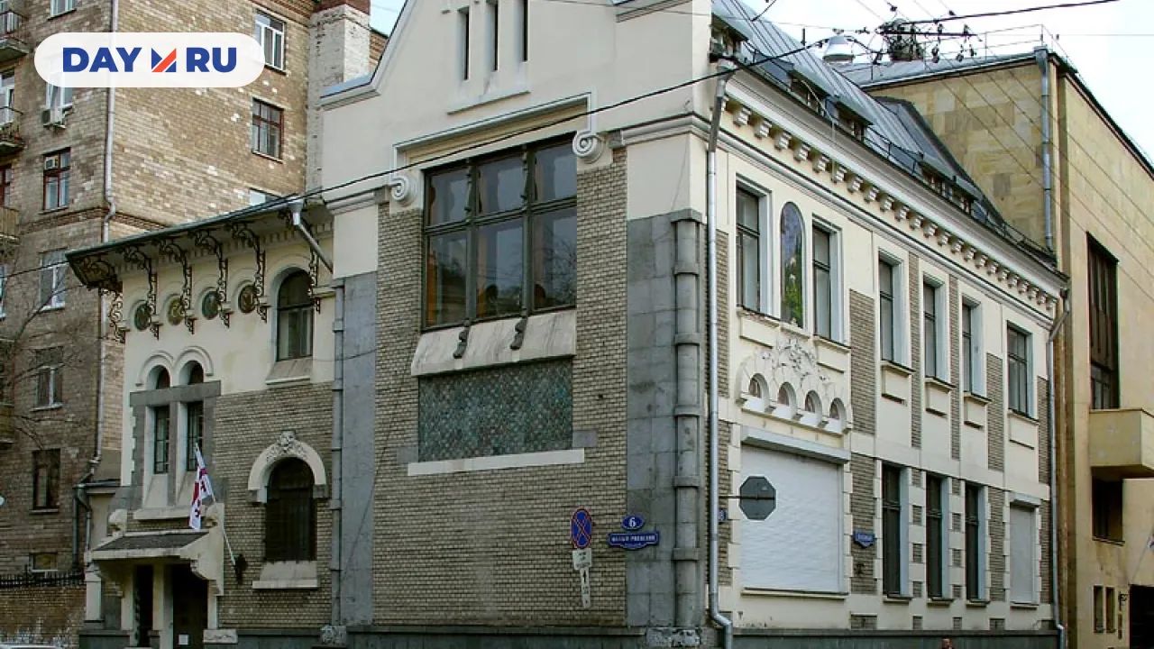 Особняк Соловьёва в 2007 году