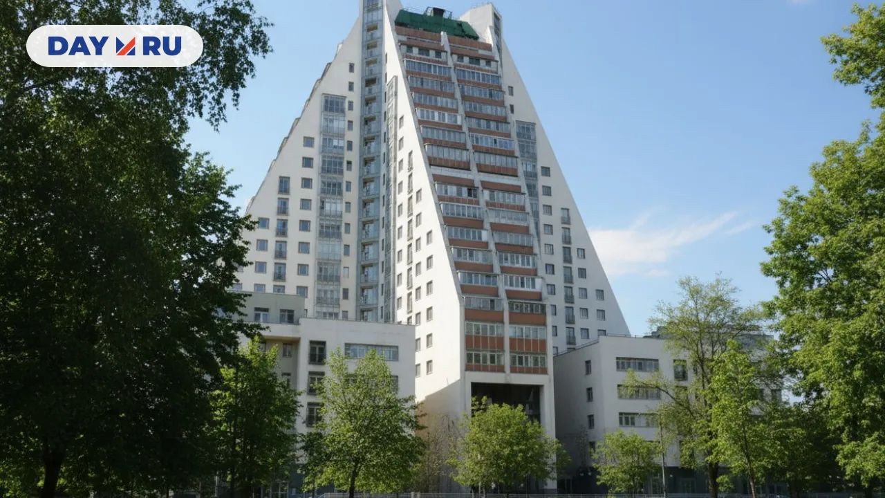 Дом-пирамида