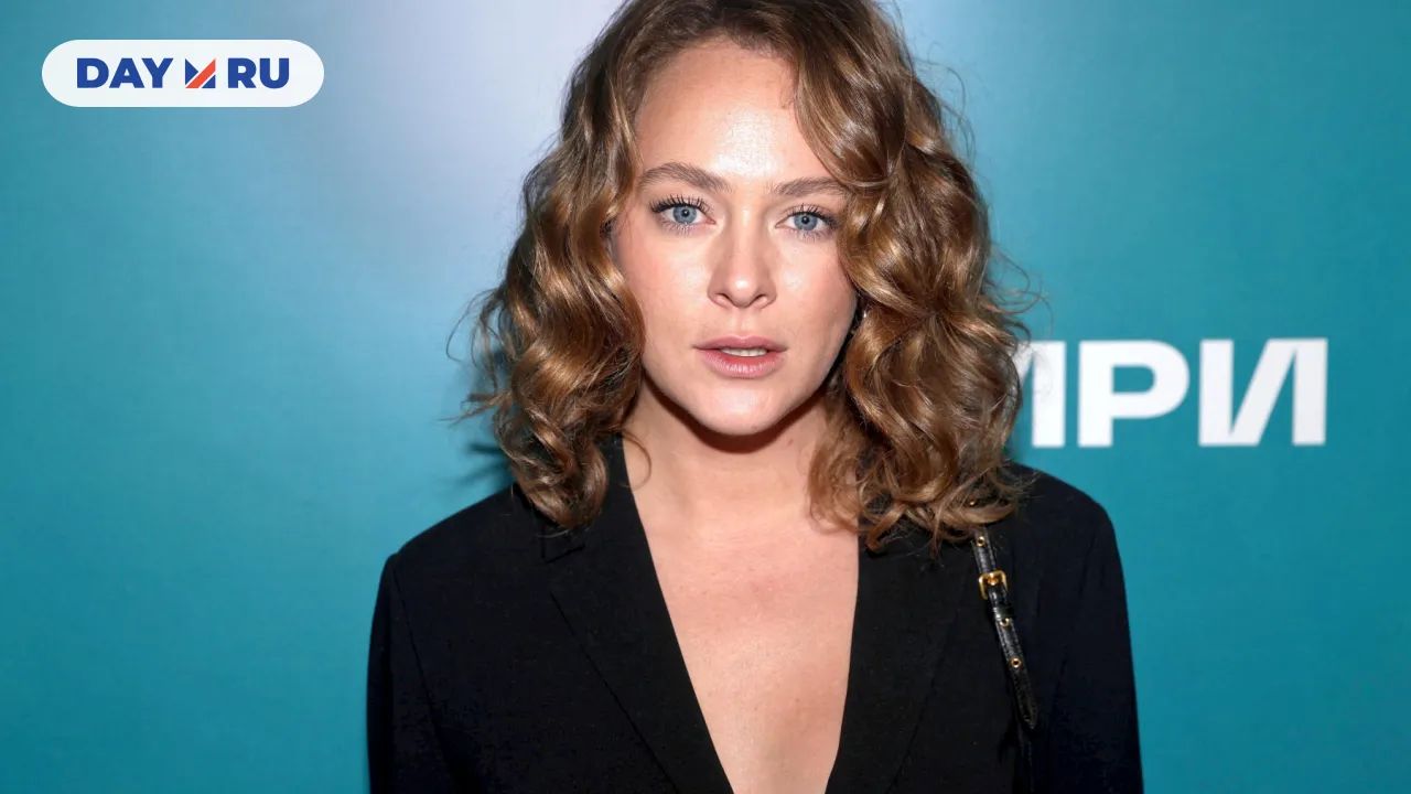 Аглая Тарасова