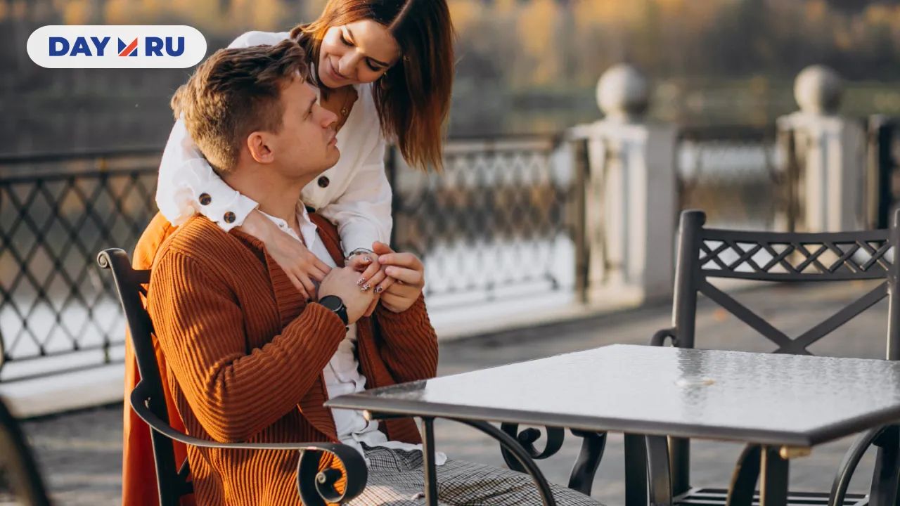 Влюбленная пара, свидание