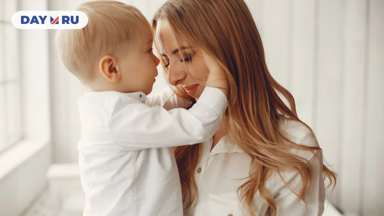 Ребенок и мама