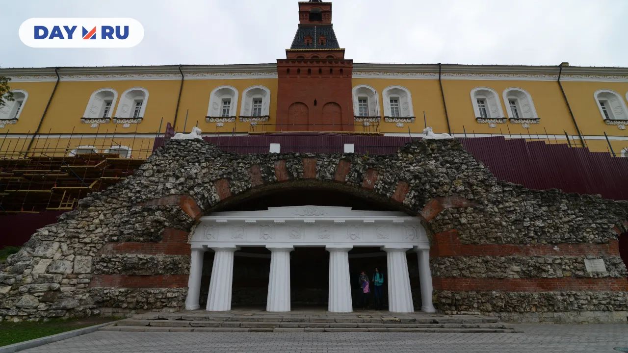 Грот «Руины»