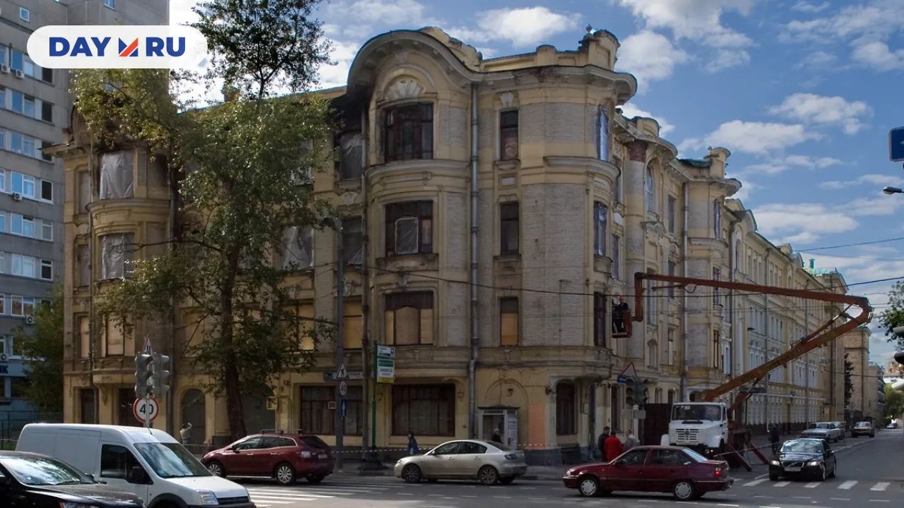 Фасад доходного дома Быкова, 2009 год