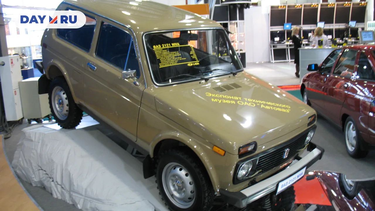 ВАЗ-2121 Нива на стенде LADA на Московском Мотор-шоу-2007