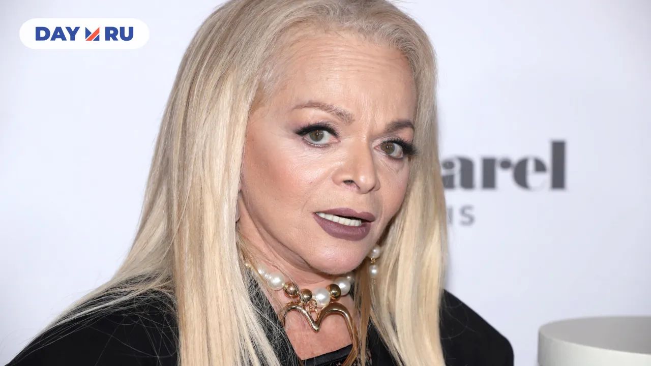 Лариса Долина