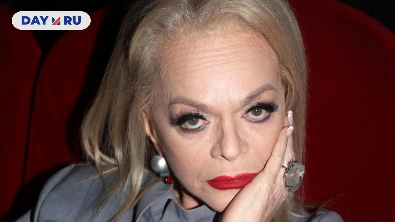 Лариса Долина