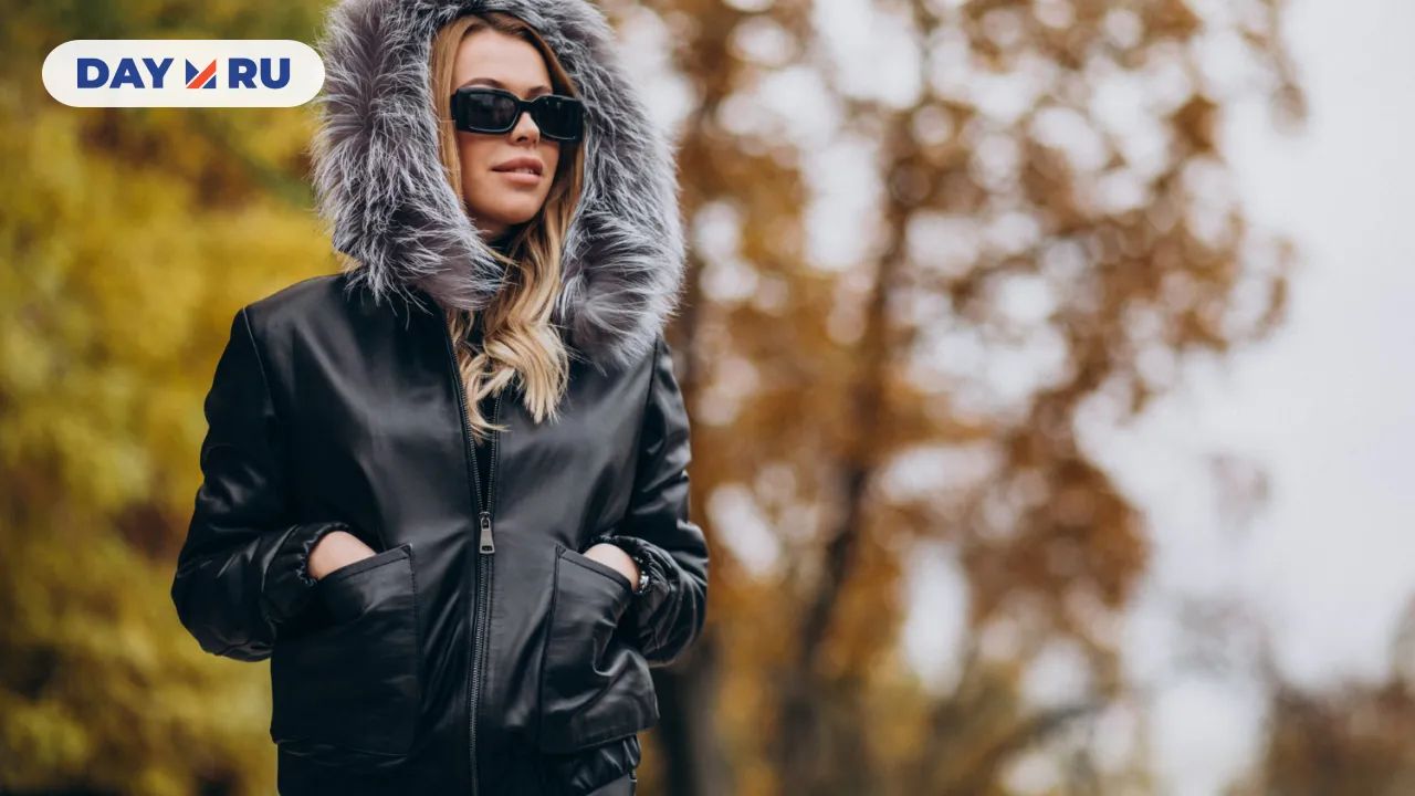 Женщина, пуховик