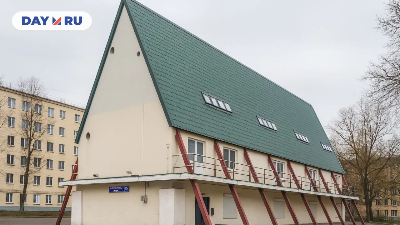 «Царь-шалаш»