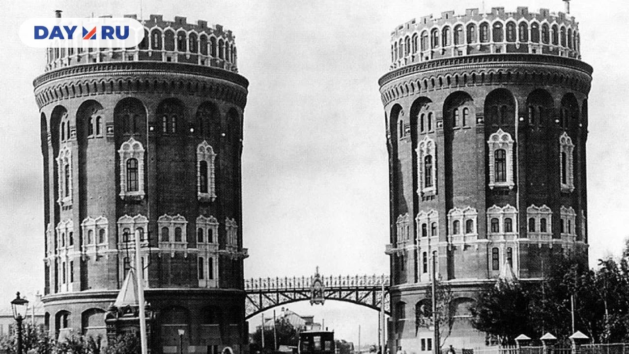 Крестовские водонапорные башни