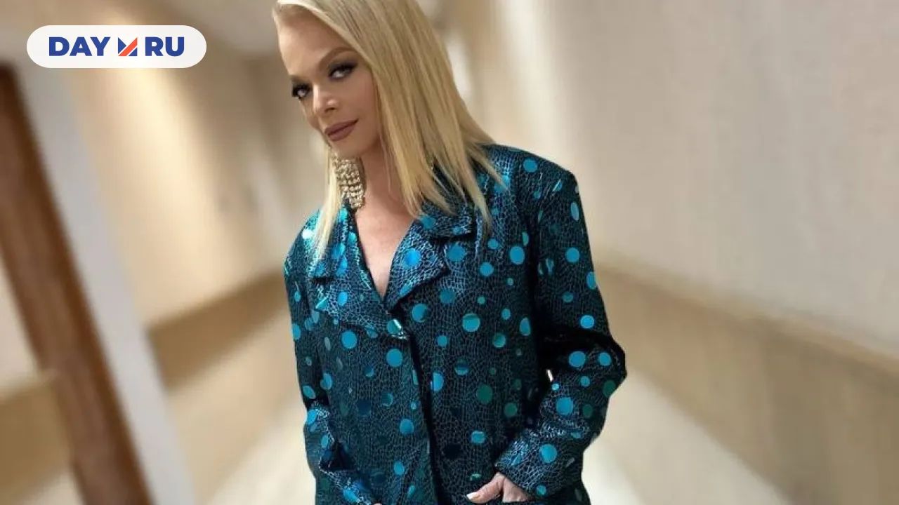 Лариса Долина