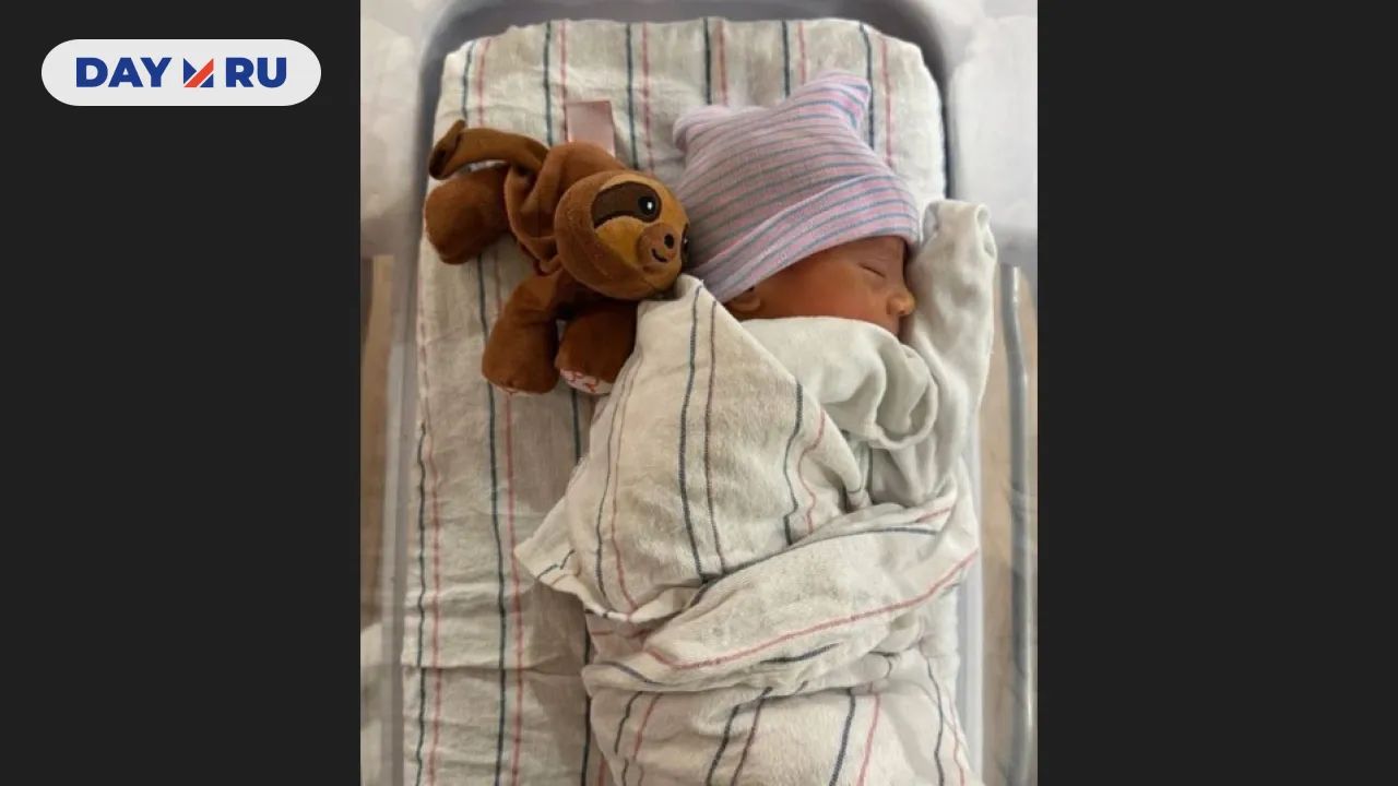 Ребенок Анны Курниковой