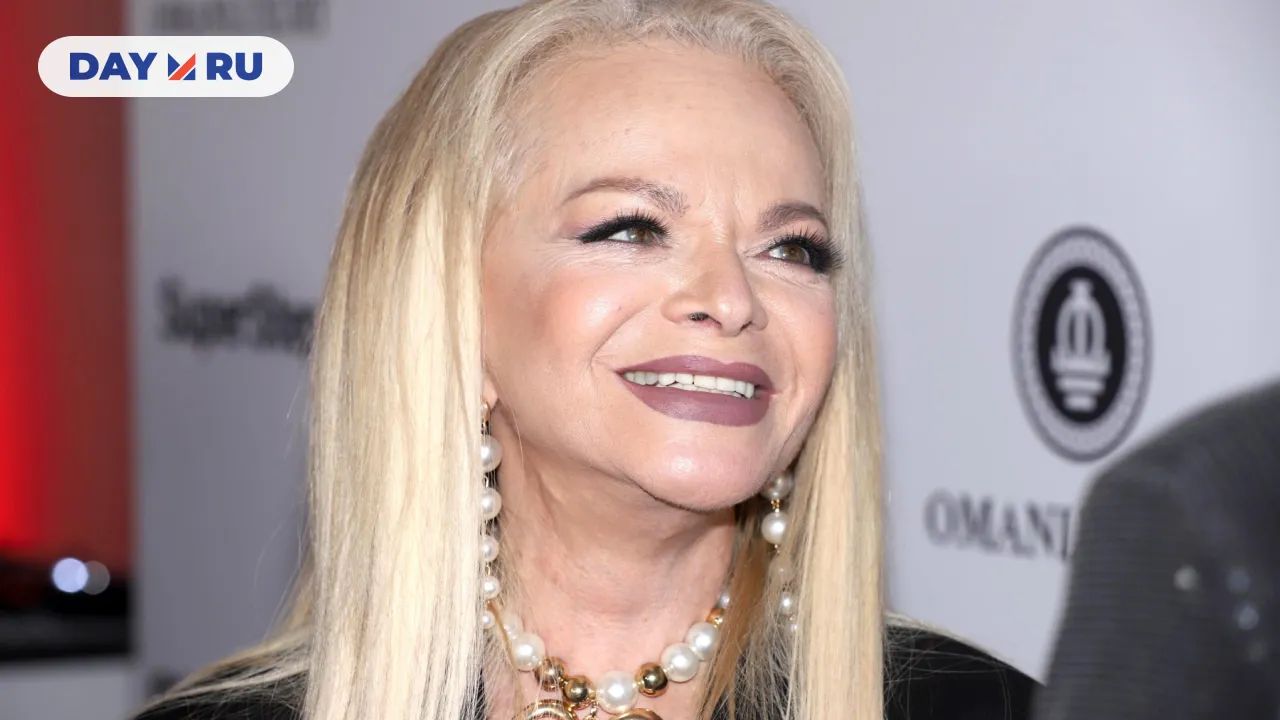 Лариса Долина