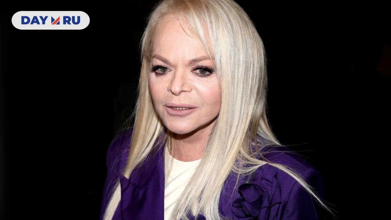 Лариса Долина