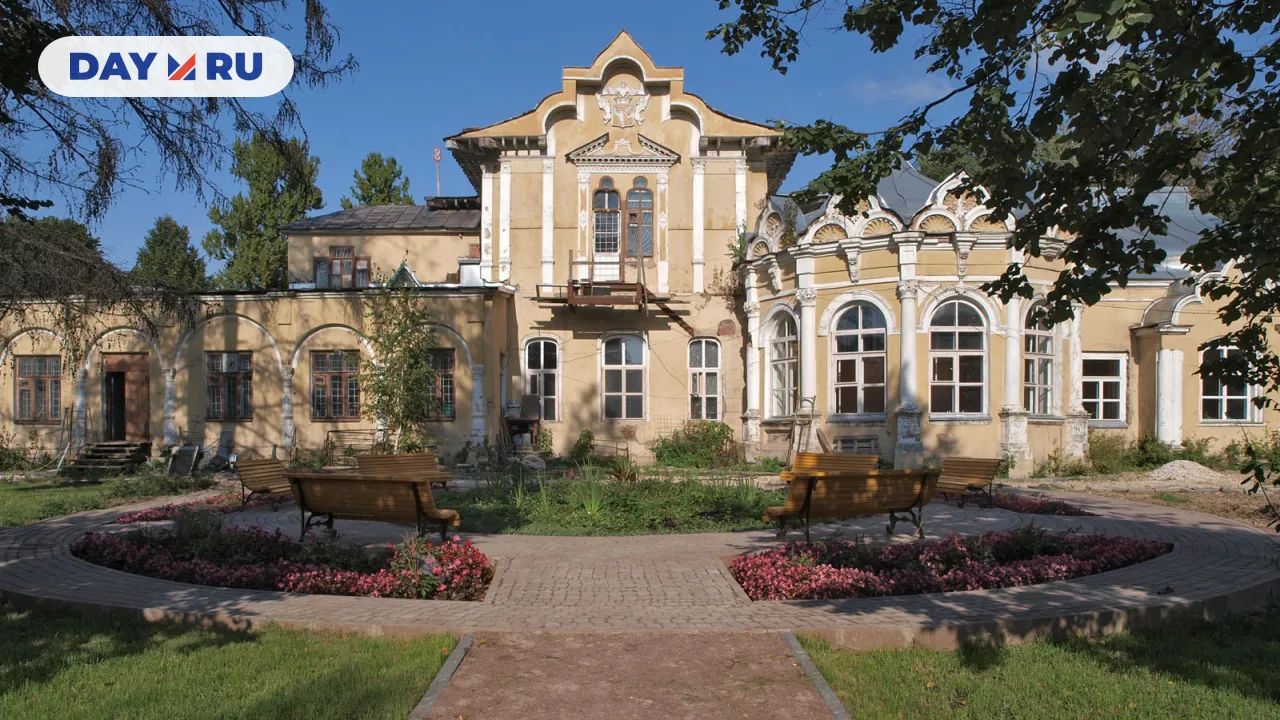 Главный дом усадьбы Алтуфьево