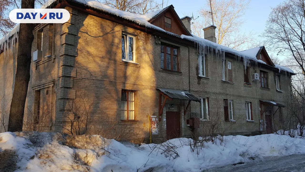 Дом, зима, снег