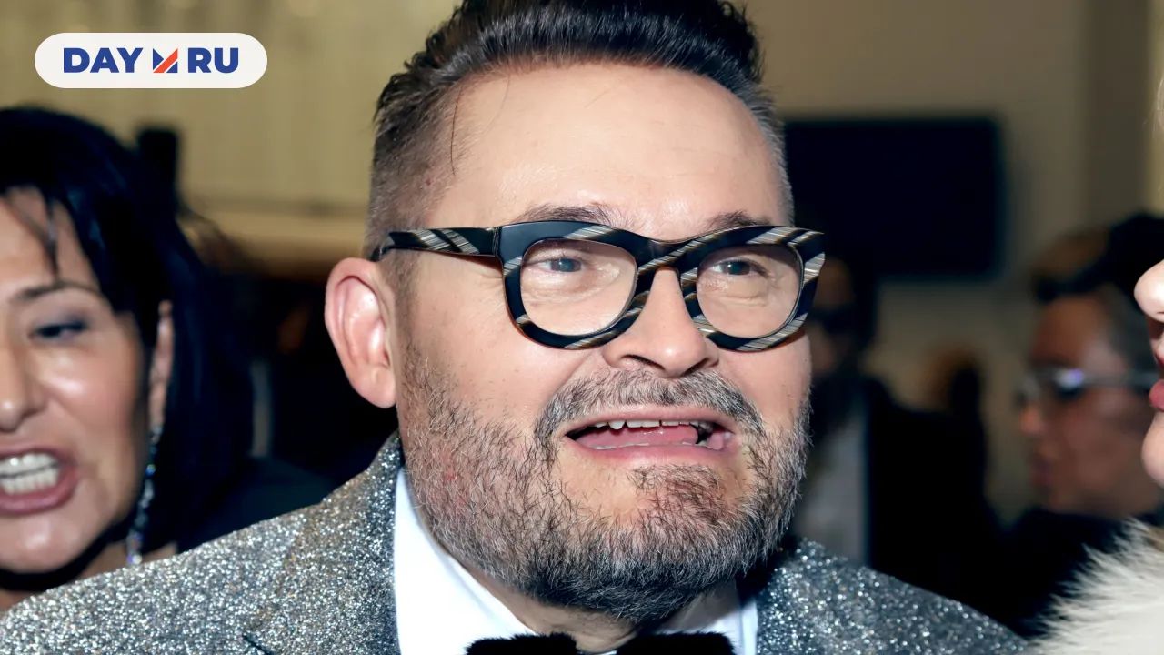 Александр Васильев