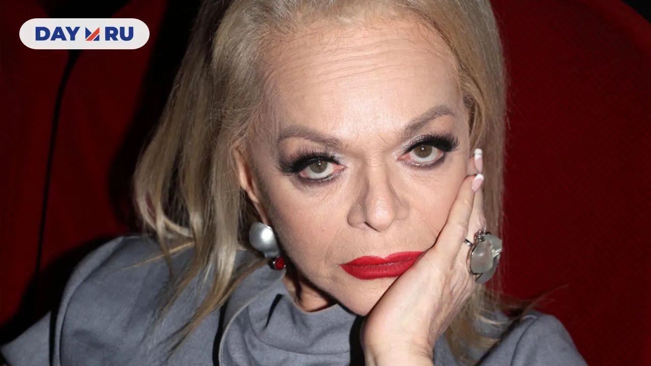 Лариса Долина