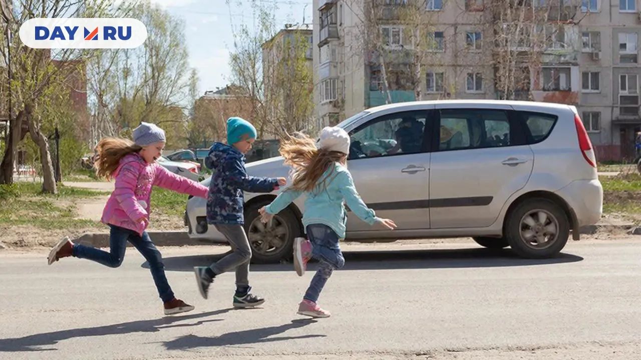 Дети, автомобиль