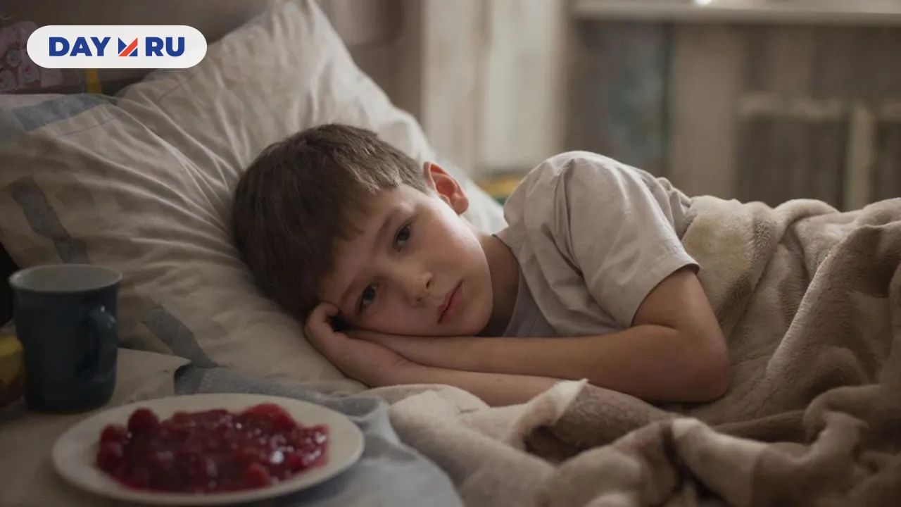 Ребенок в кровати