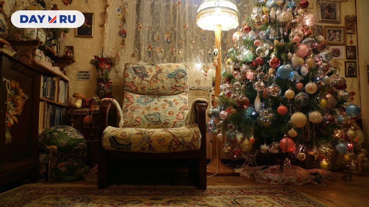 Кресло, елка