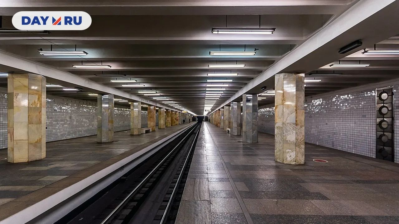 Станция метро "Полежаевская"