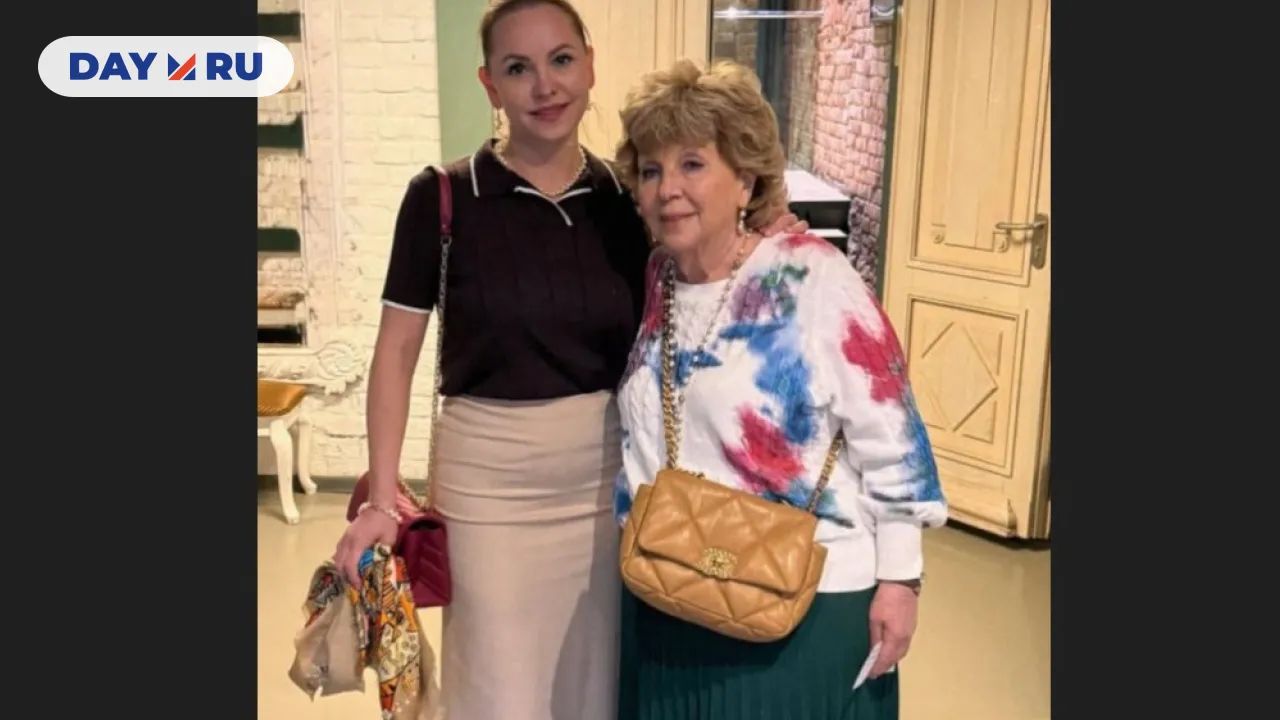 Лариса Рубальская с племянницей