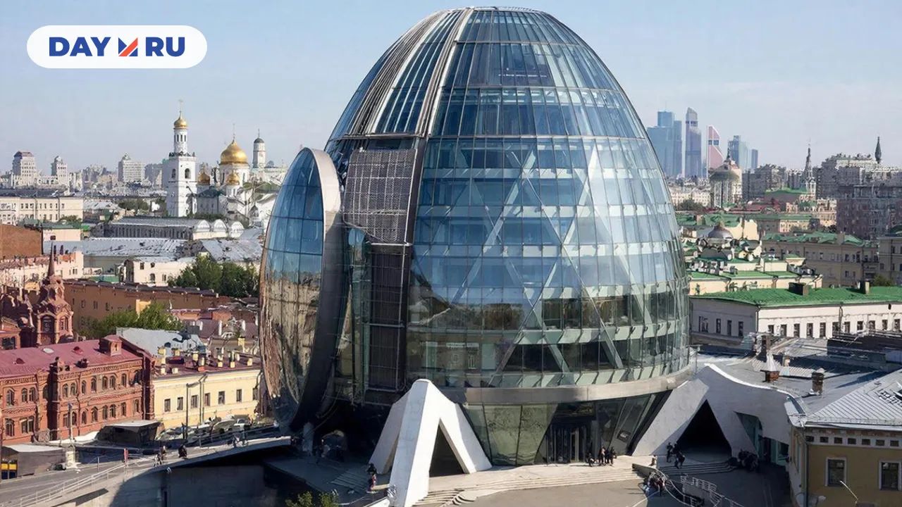 Дом-яйцо, арт