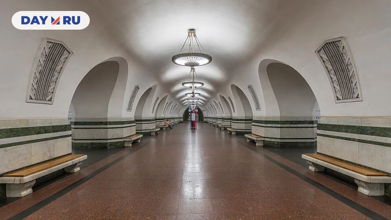Станция метро «Алексеевская»
