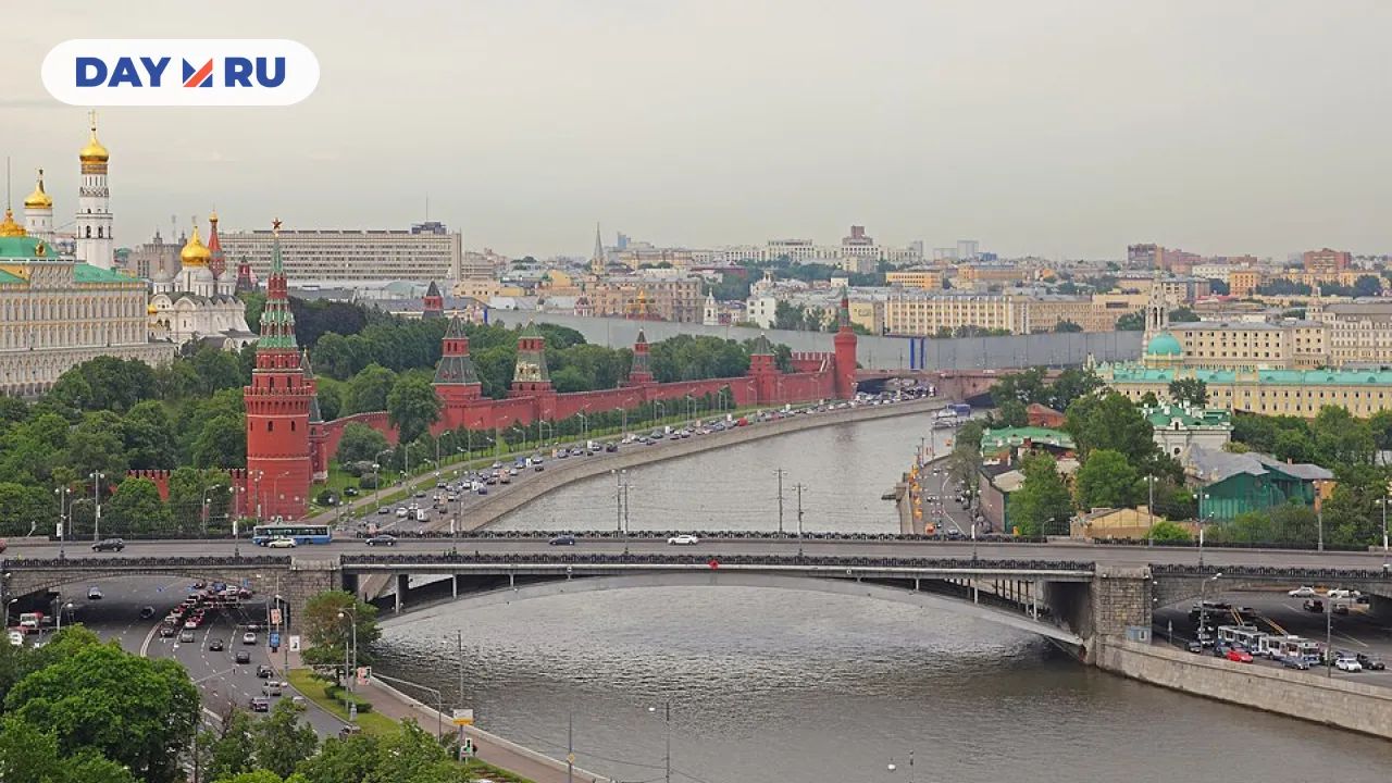 Большой каменный мост в Москве