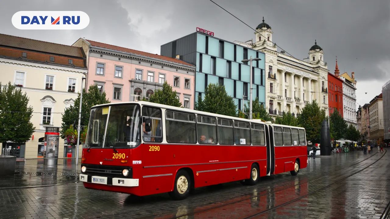 Автобус Ikarus