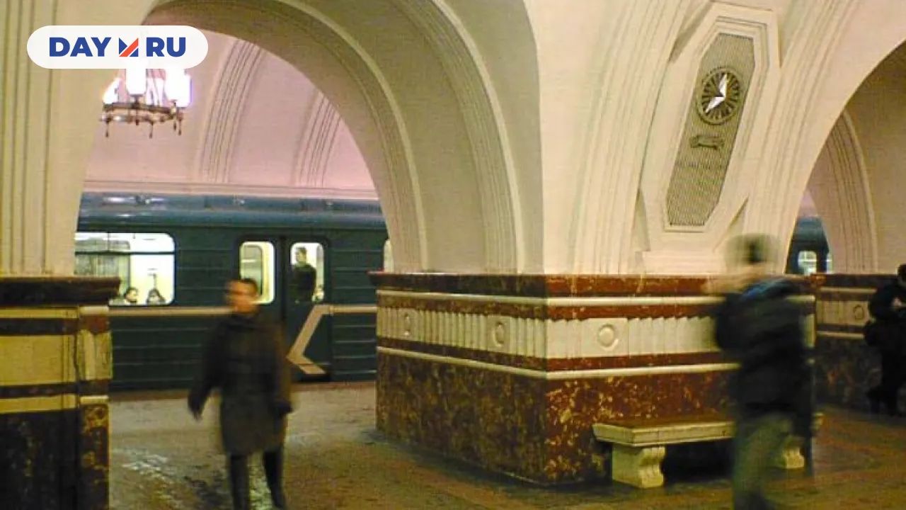 Станция метро «Фрунзенская»