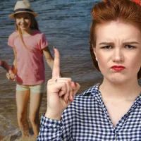 Дети у воды