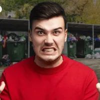 Недовольный житель