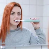 Чистка зубов