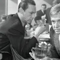 Кадр из фильма «Берегись автомобиля»