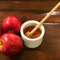 Яблоки, мёд