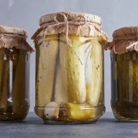 Маринованные огурцы