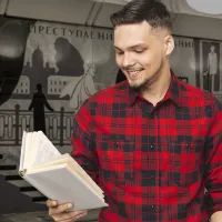 Станция метро «Достоевская»